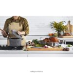 Cutlery Zwilling 2H4BZ4374 Cutting Boards 21-inch x 16-inch Cutting Board, Beechwood - Image 4