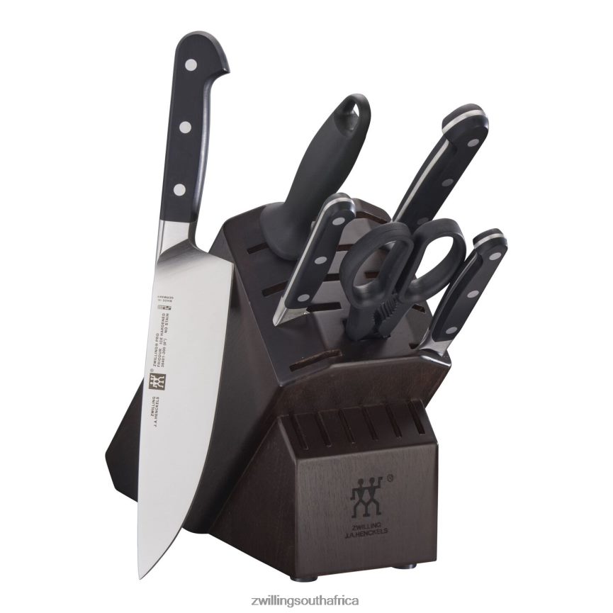 cutlery_zwilling_2h4bz495_pro_7_pc_knife_block_set_walnut.jpg Cutlery Zwilling 2H4BZ495 Pro 7-pc, Knife block set, walnut - Image 1