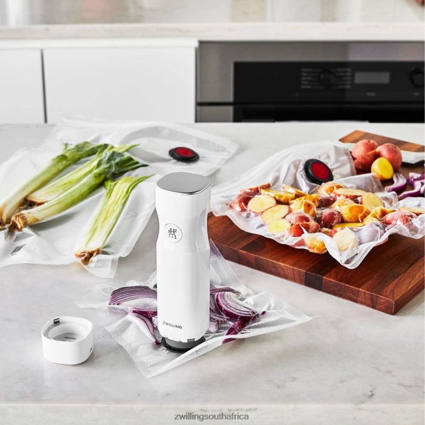 Kitchen Zwilling 2H4BZ4524 Fresh & Save Pump and Bag Set, S/M/L / 4-pc, white - Image 2
